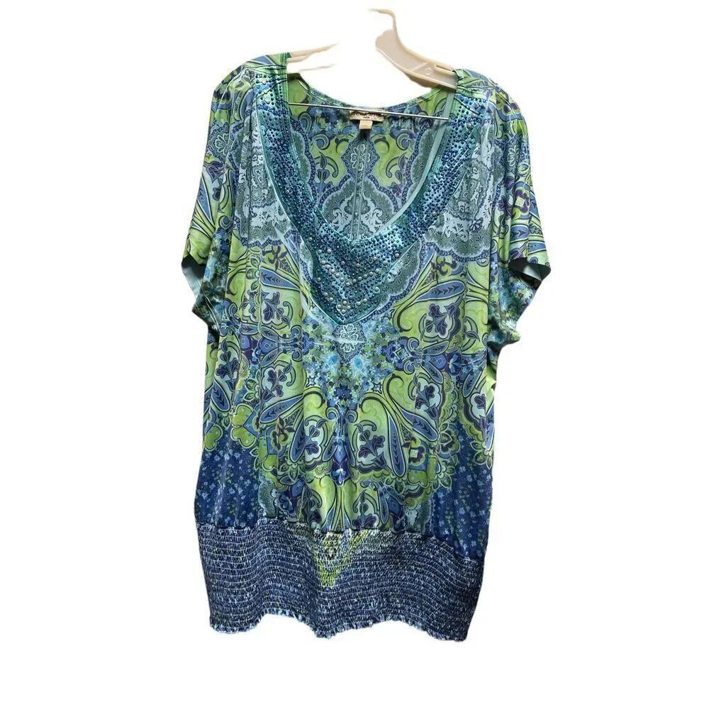 Live and let live size 2X blue & green paisley top.